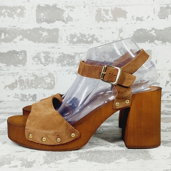 NEW Steve Madden Alabama Platform Brown Suede Wooden Studded Sandals F411 - Picture 1 of 11